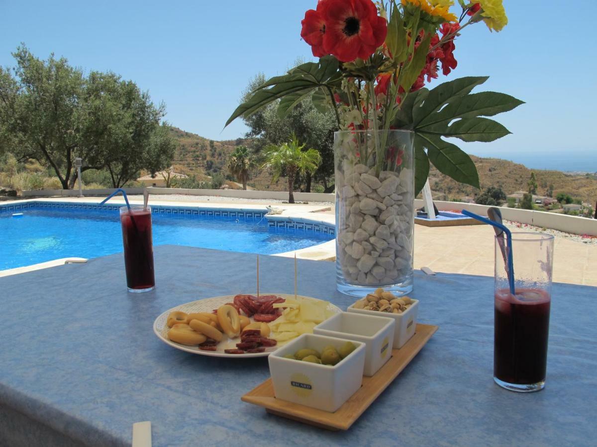 Villa Camakini With Heated Pool And Sea View Arenas  Exterior photo