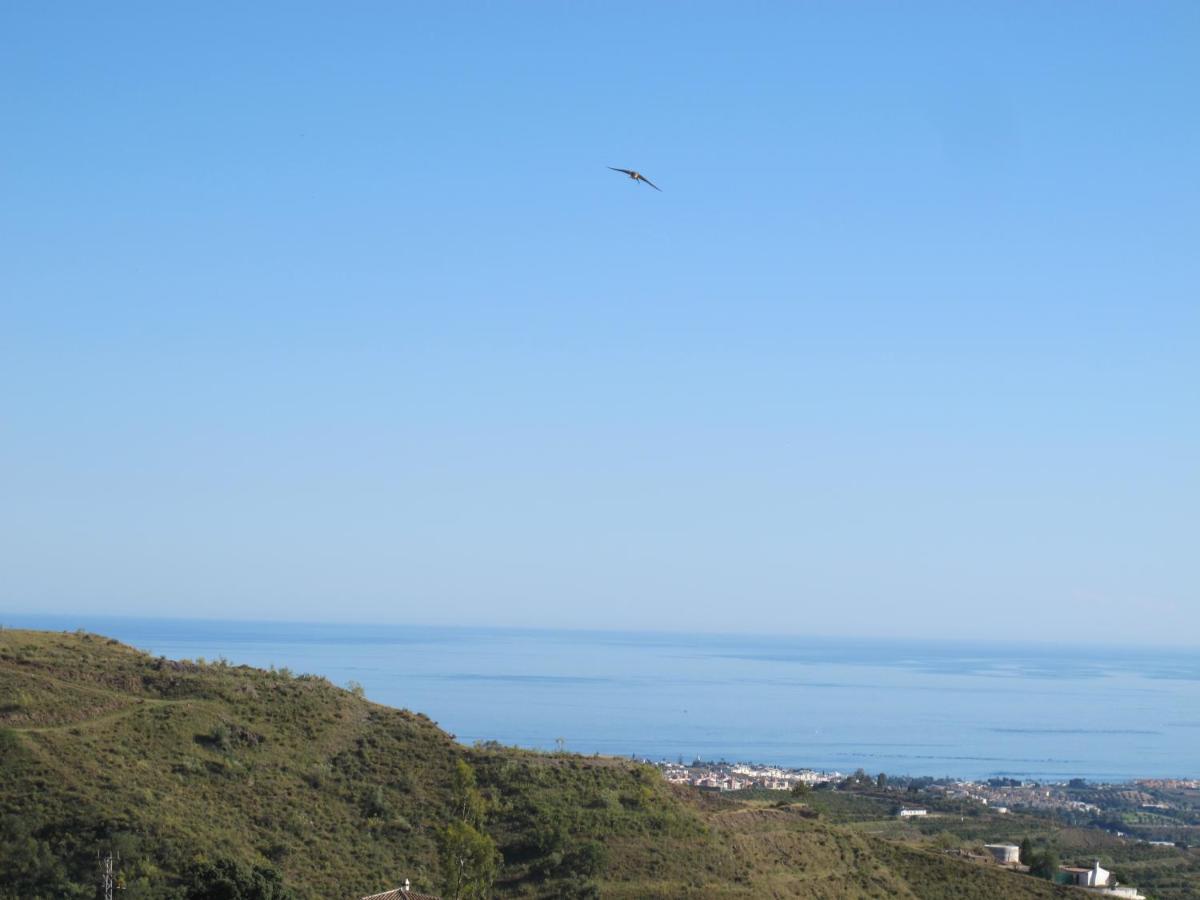 Villa Camakini With Heated Pool And Sea View Arenas  Exterior photo